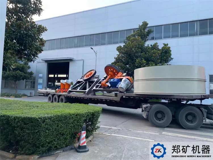 25.2.12-3.jpg 25.2.12-3.jpg